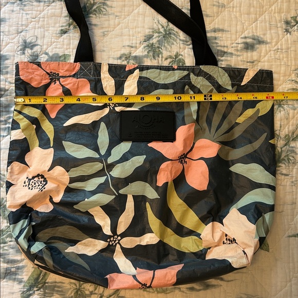 ALOHA Collection set - Picture 10 of 15